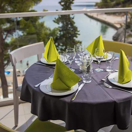 Osmine Hotel 4*