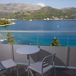 Osmine Hotel 4*