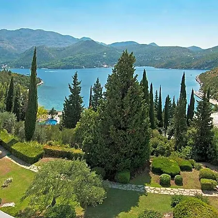 Hotel Osmine