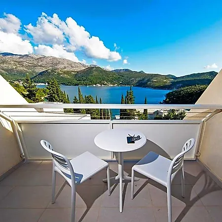 Hotel Osmine Slano