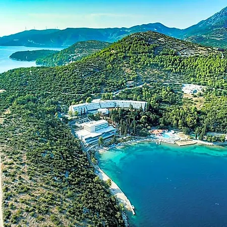 Osmine Hotel 4*