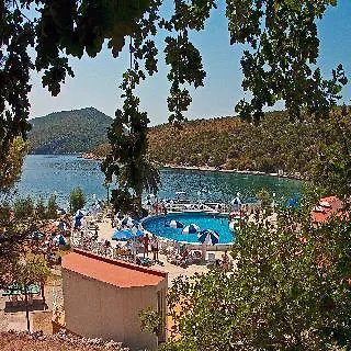Hotel Osmine 4*