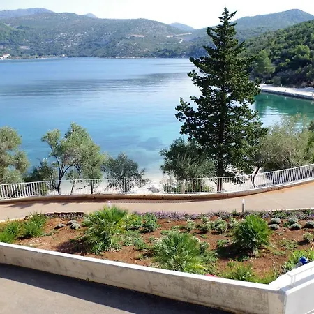 Osmine Hotel 4*