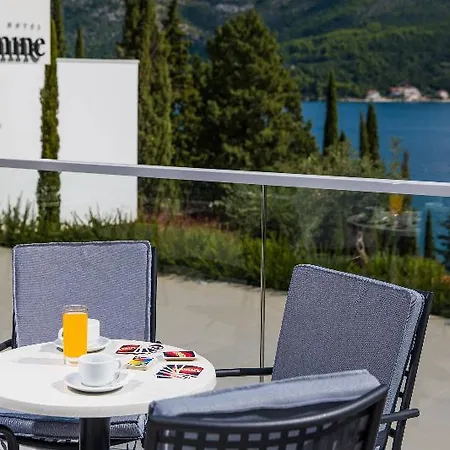 Osmine Hotel Slano